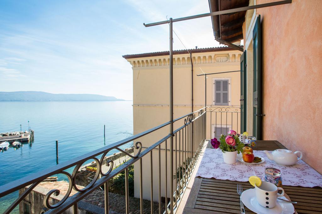 Le Camerine Apartment Water Front Toscolano Maderno Extérieur photo