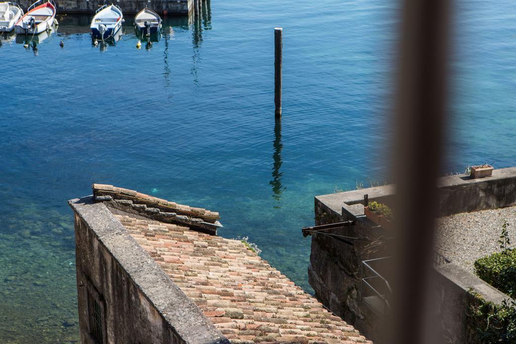 Le Camerine Apartment Water Front Toscolano Maderno Extérieur photo