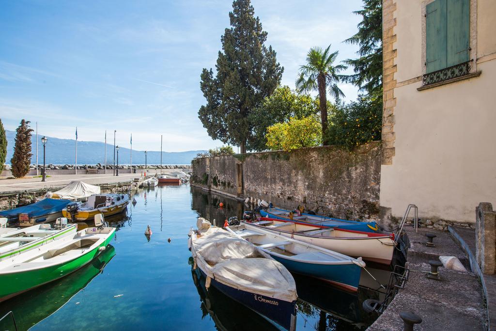 Le Camerine Apartment Water Front Toscolano Maderno Extérieur photo